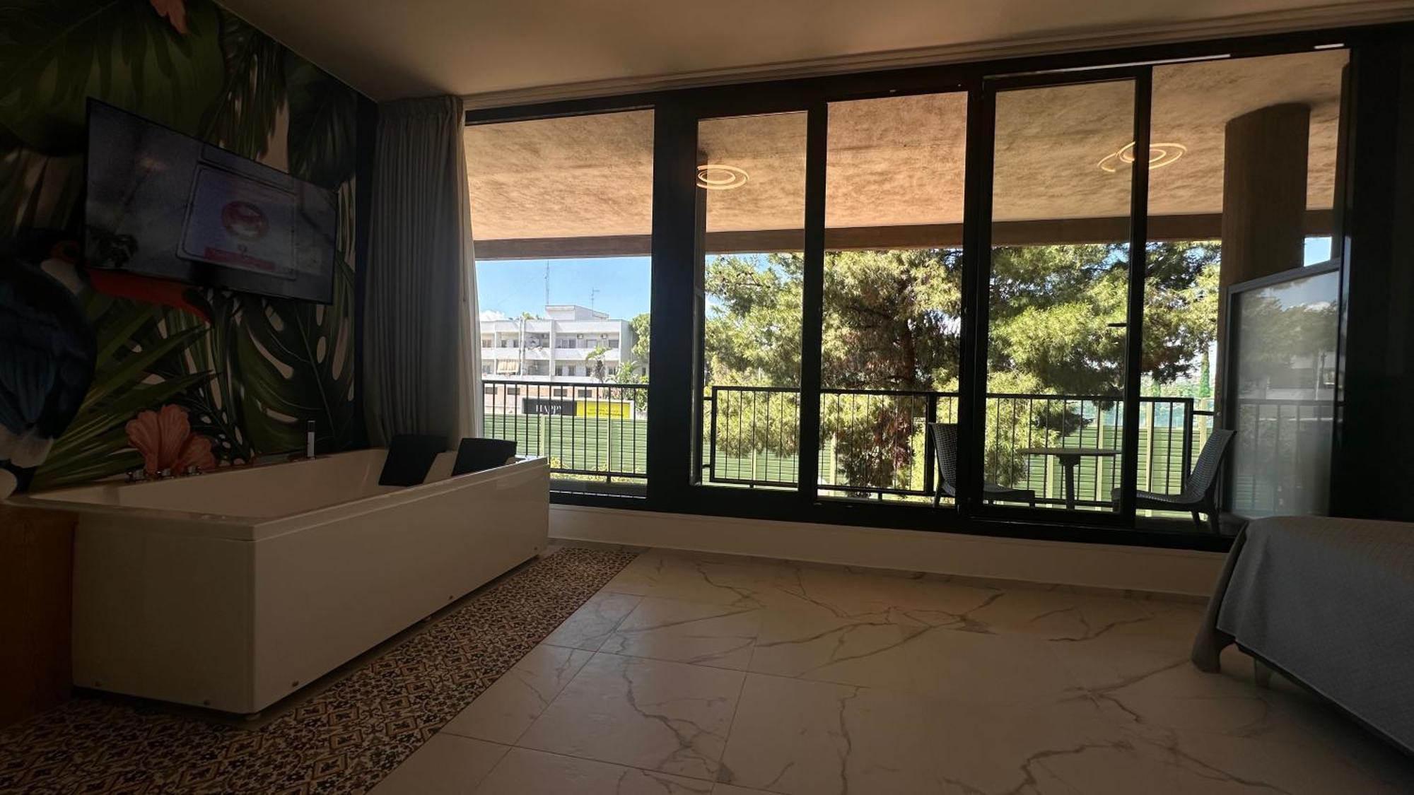 Cconforthotels Puglia Promenade Apartment 5 บารี ภายนอก รูปภาพ