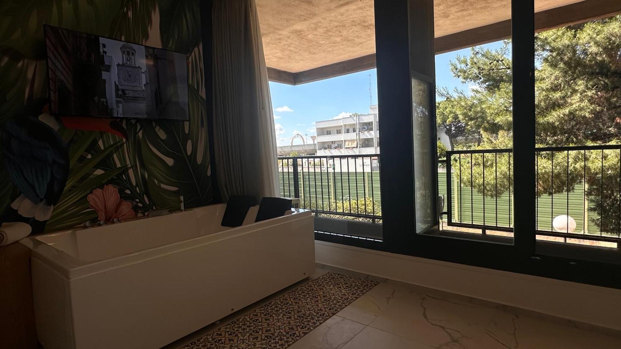 Cconforthotels Puglia Promenade Apartment 5 บารี ภายนอก รูปภาพ